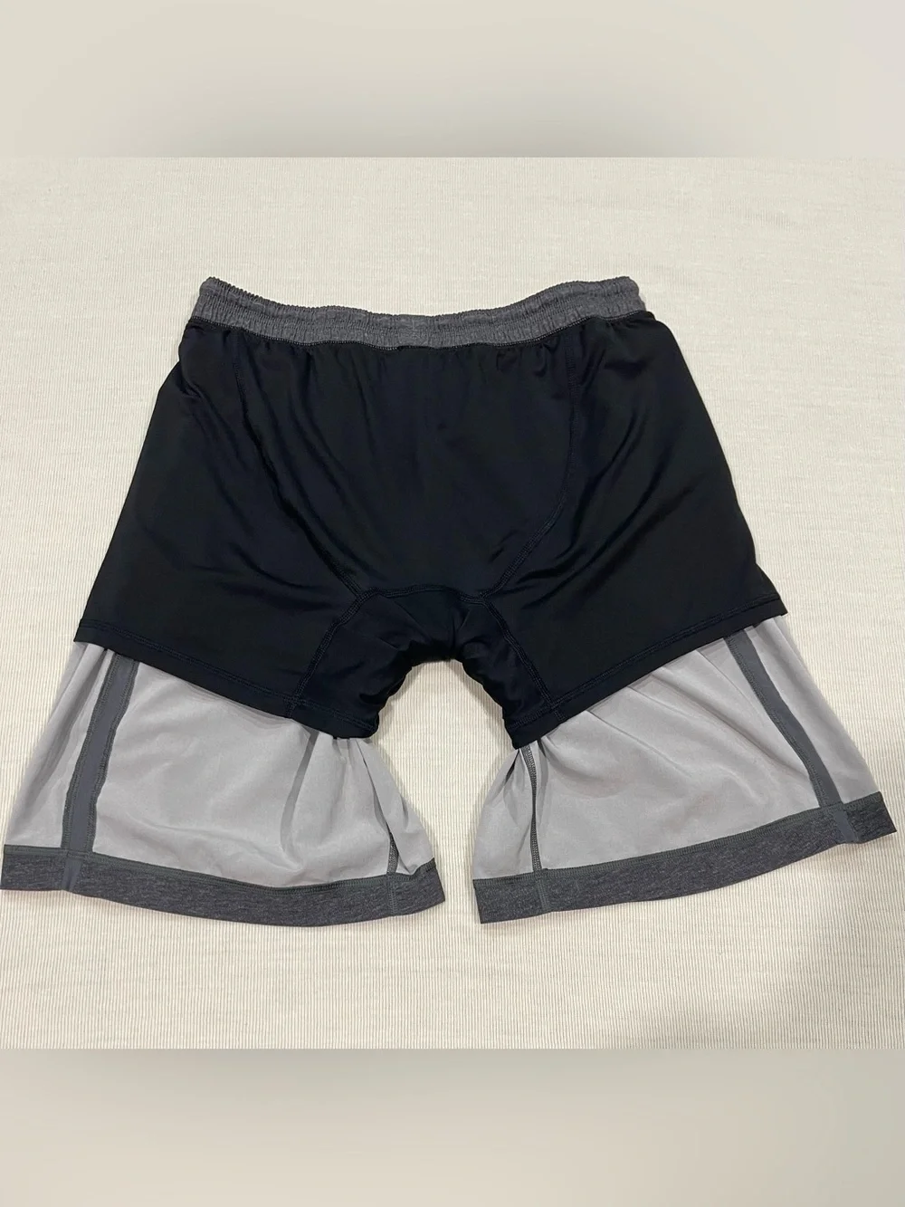 Lululemon Pace Breaker Shorts Mens Size Medium